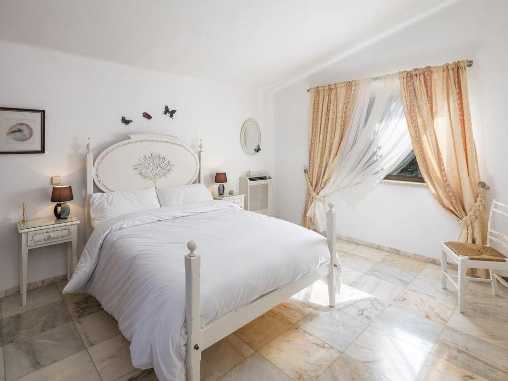 Amazing Carvoeiro 4 Bedrooms Jasmin Walking Distance To Beautiful * Lagoa (Algarve)
